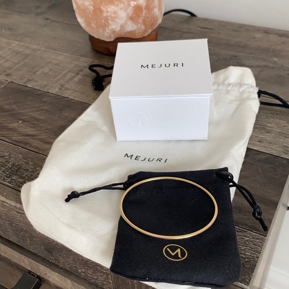 Mejuri 14K Yellow Gold Thin Bangle